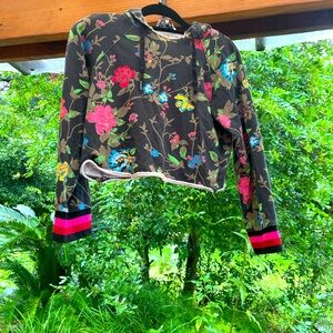 PAM & GELA Floral Hoodie Sweatshirt Cropped Small